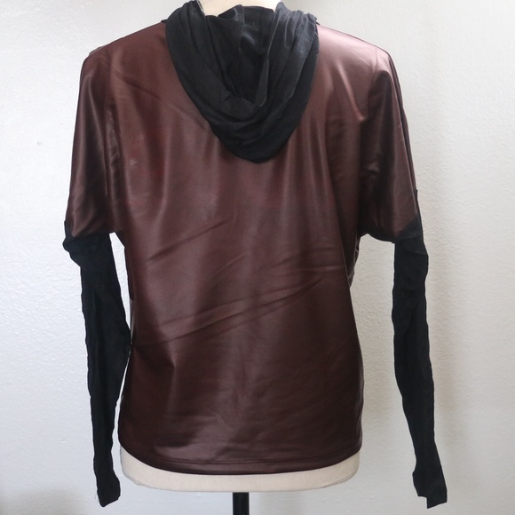 BURGUNDY AND BLACK "J'ADORE" SILVER GRAPHIC HOODIE - Picture 5 of 8
